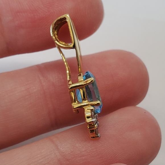 18k Yellow Gold Blue Topaz Diamond Pendant - Picture 4 of 11